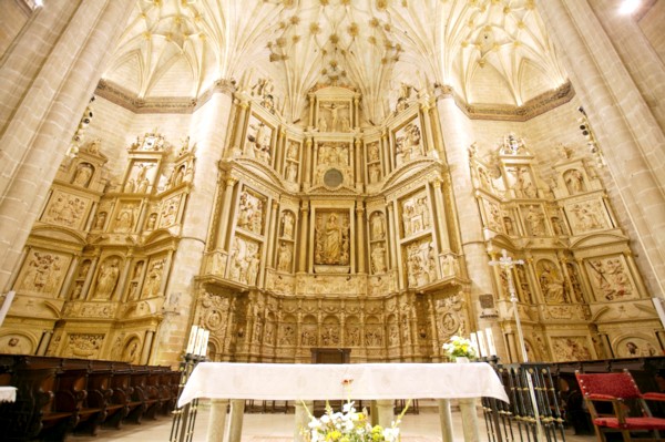 Altar Mayor de la Catedral de Barbastro - Lunatus Comunicación Audiovisual- Archivo de la Comarca de Somontano