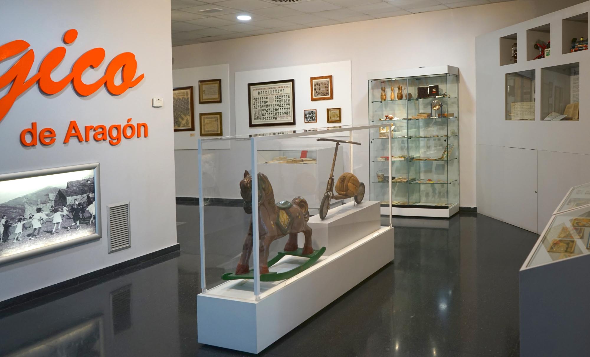 Sala 1. Foto: Archivo fotográfico del Museo Pedagógico de Aragón