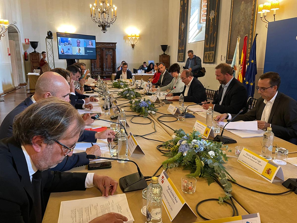 Reunión del Pleno del Consejo Jacobeo en Santiago de Compostela. Foto: Ministerio de Cultura y Deporte
