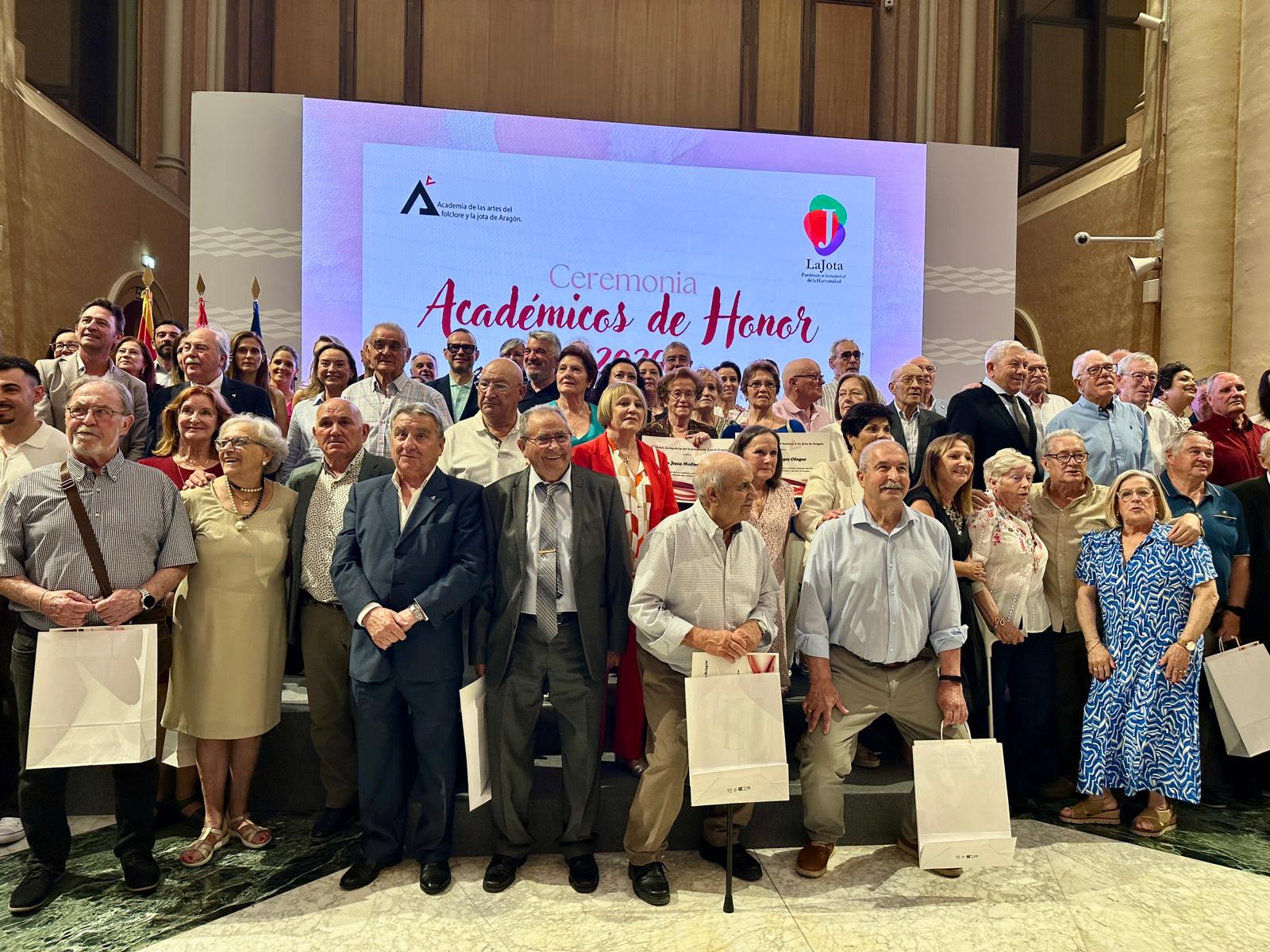 Acto de nombramiento de los Académicos de Honor 2026 de la Academia de las Artes del Folclore y la Jota de Aragón Acto de nombramiento de los Académicos de Honor 2026 de la Academia de las Artes del Folclore y la Jota de Aragón